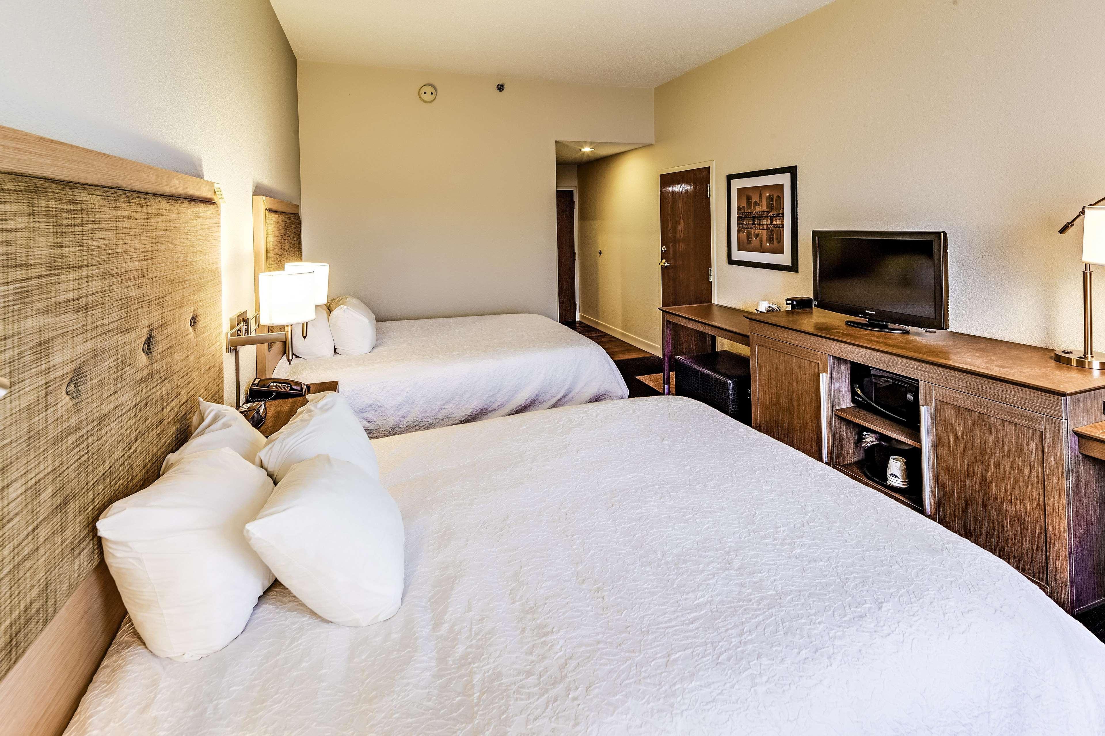 Hampton Inn Columbus I-70E/Hamilton Road Екстер'єр фото