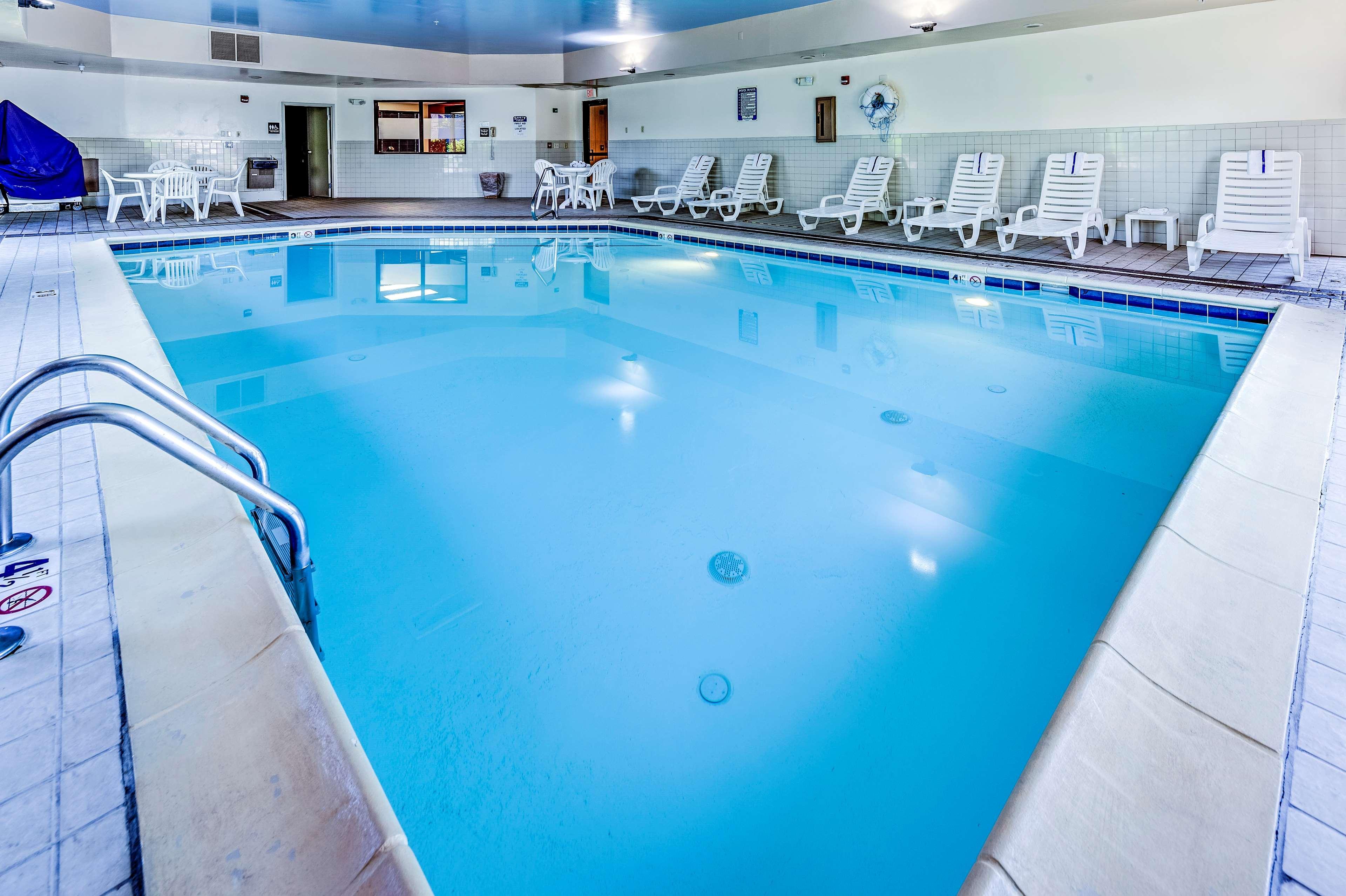 Hampton Inn Columbus I-70E/Hamilton Road Екстер'єр фото
