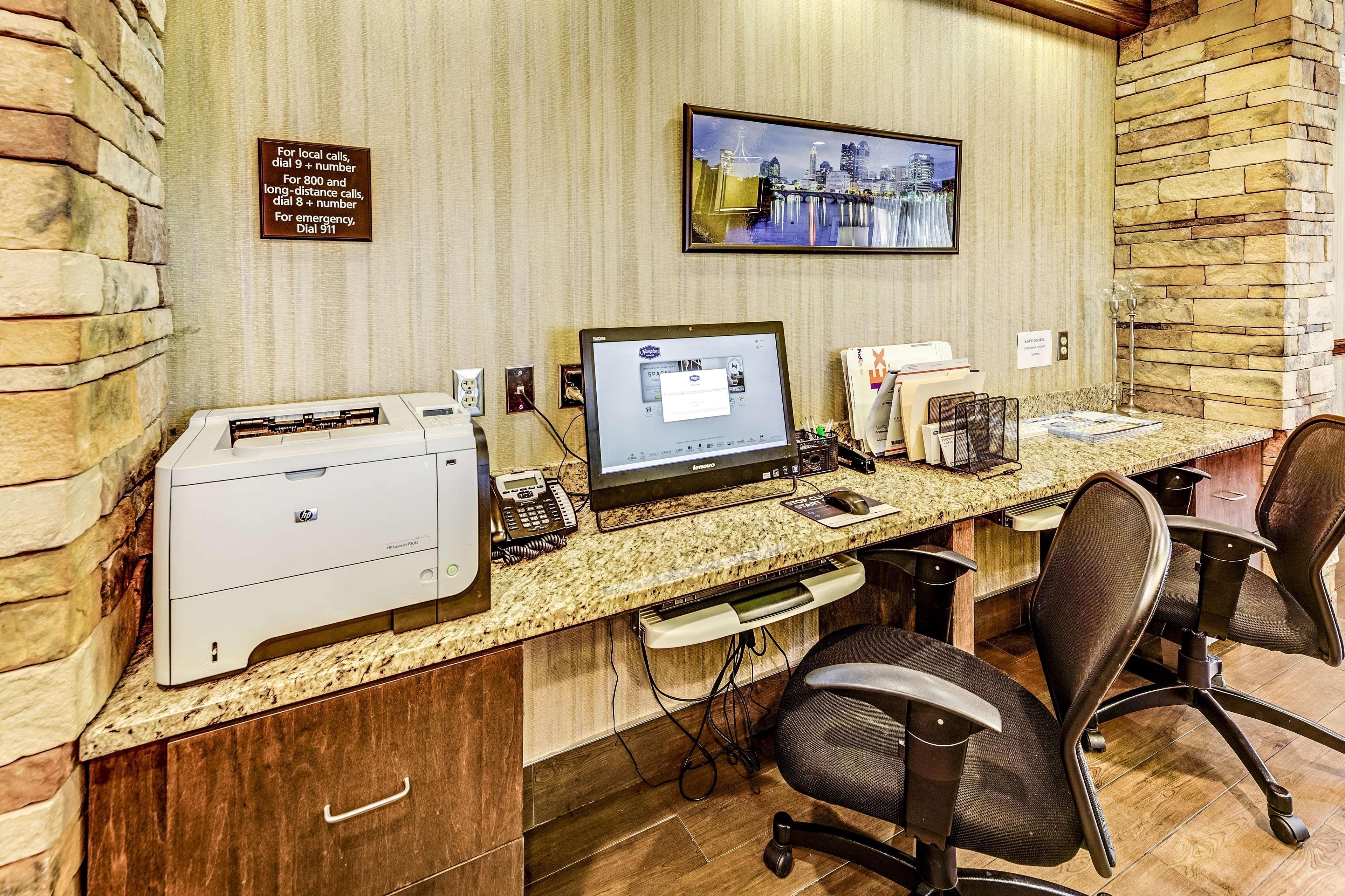 Hampton Inn Columbus I-70E/Hamilton Road Екстер'єр фото