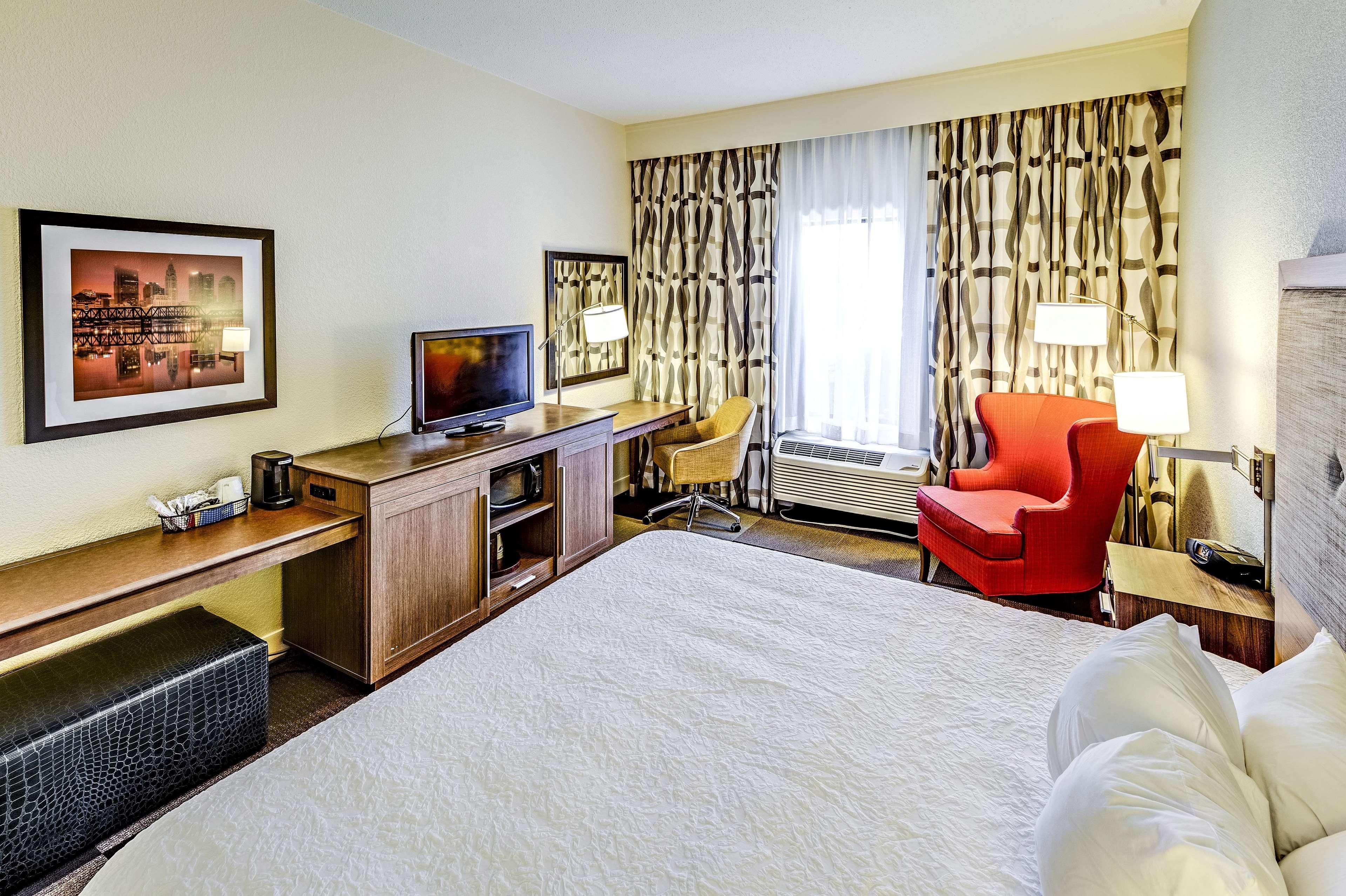 Hampton Inn Columbus I-70E/Hamilton Road Екстер'єр фото