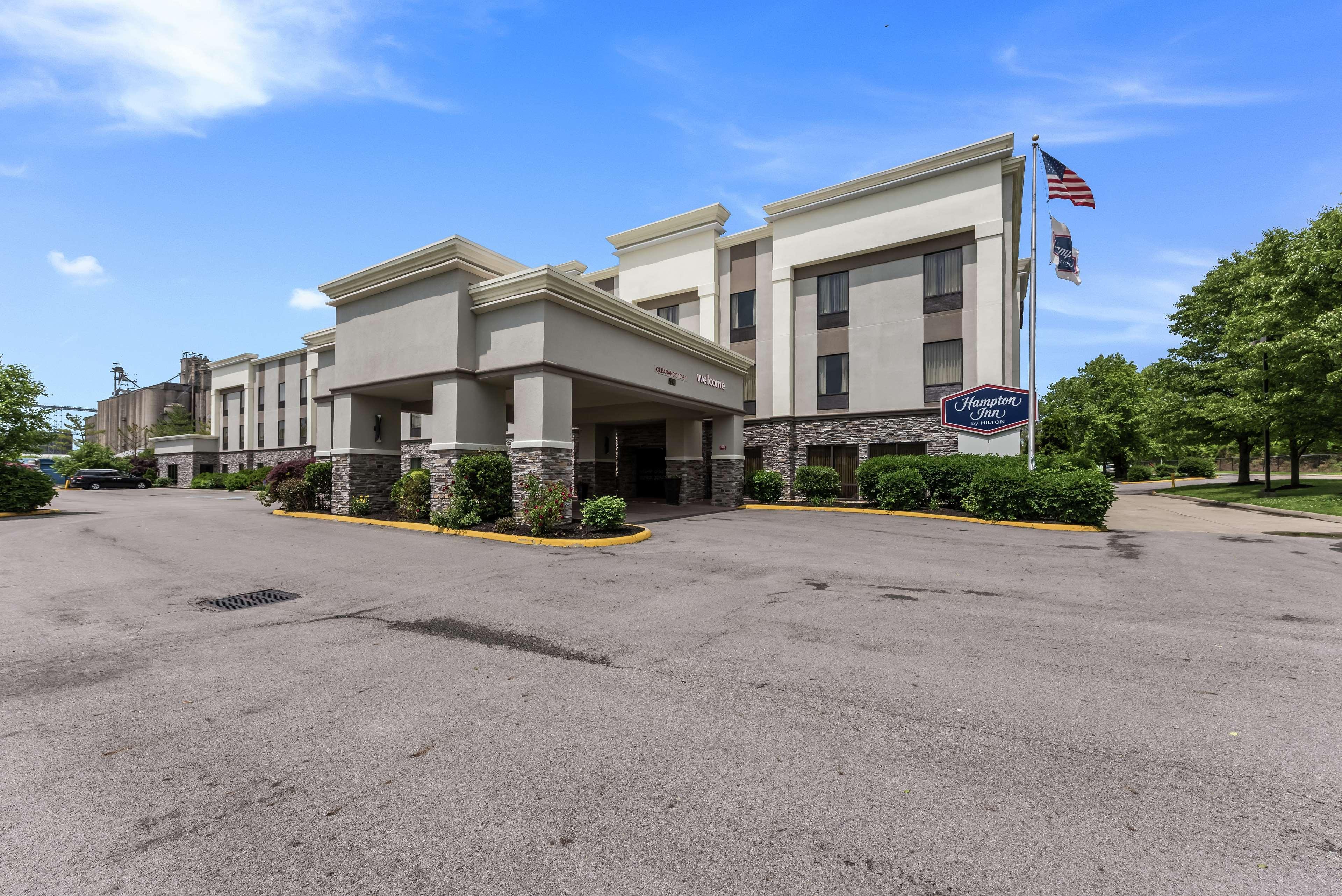 Hampton Inn Columbus I-70E/Hamilton Road Екстер'єр фото